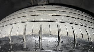 Used 2017 Hyundai Elite i20 [2014-2018] Asta 1.4 CRDI (O) Diesel Manual tyres RIGHT FRONT TYRE TREAD VIEW