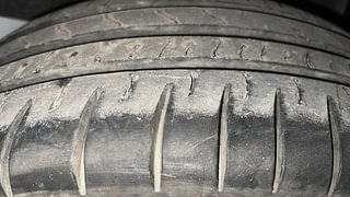 Used 2021 Renault Kiger RXZ 1.0 Turbo MT Petrol Manual tyres RIGHT REAR TYRE TREAD VIEW