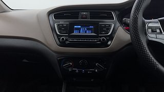 Used 2018 Hyundai Elite i20 [2018-2020] Sportz 1.2 Petrol Manual interior MUSIC SYSTEM & AC CONTROL VIEW
