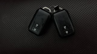 Used 2023 Maruti Suzuki Grand Vitara Alpha Smart Hybrid Dual Tone Petrol Manual extra CAR KEY VIEW