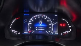 Used 2021 Renault Kiger RXZ 1.0 Turbo MT Petrol Manual interior CLUSTERMETER VIEW