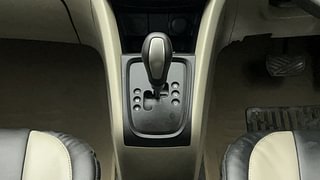 Used 2014 Maruti Suzuki Celerio [2014-2017] LXi AMT Petrol Automatic interior GEAR  KNOB VIEW