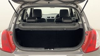 Used 2015 Maruti Suzuki Swift [2011-2017] VXi Petrol Manual interior DICKY INSIDE VIEW