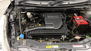 Used 2015 Maruti Suzuki Swift [2011-2017] VXi Petrol Manual engine ENGINE RIGHT SIDE VIEW