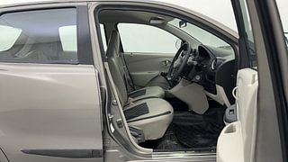 Used 2016 Datsun GO [2014-2019] T Petrol Manual interior RIGHT SIDE FRONT DOOR CABIN VIEW