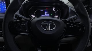 Used 2021 Tata Nexon XZ Plus Petrol Petrol Manual top_features Airbags