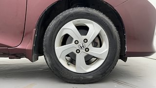 Used 2017 Honda City [2014-2017] VX (O) MT Petrol Manual tyres RIGHT FRONT TYRE RIM VIEW