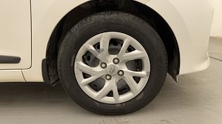 Used 2018 Hyundai Grand i10 [2017-2020] Sportz 1.2 Kappa VTVT CNG (Outside Fitted) Petrol+cng Manual tyres RIGHT FRONT TYRE RIM VIEW