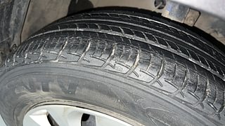 Used 2019 Maruti Suzuki Baleno [2015-2019] Delta Petrol Petrol Manual tyres RIGHT FRONT TYRE TREAD VIEW