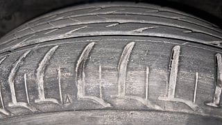 Used 2016 Honda Mobilio [2014-2017] RS Diesel Diesel Manual tyres LEFT FRONT TYRE TREAD VIEW