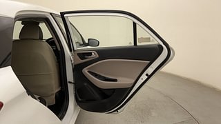 Used 2020 Hyundai Elite i20 [2018-2020] Sportz Plus 1.2 Petrol Manual interior RIGHT REAR DOOR OPEN VIEW