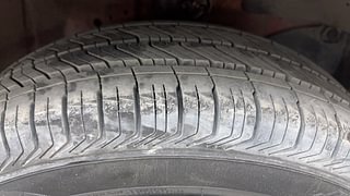 Used 2017 Honda Brio [2017-2018] S MT Petrol Manual tyres RIGHT FRONT TYRE TREAD VIEW