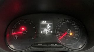 Used 2017 Volkswagen Polo Comfortline 1.2L (P) Petrol Manual interior CLUSTERMETER VIEW