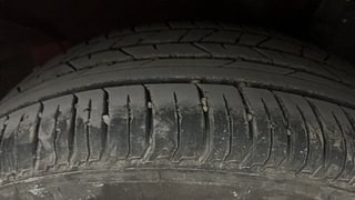 Used 2022 Hyundai New i20 Asta (O) 1.2 MT Petrol Manual tyres LEFT REAR TYRE TREAD VIEW