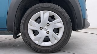 Used 2022 Renault Kwid 1.0 RXT Petrol Manual tyres RIGHT FRONT TYRE RIM VIEW