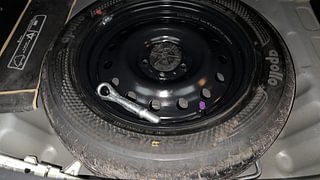 Used 2023 Maruti Suzuki Grand Vitara Alpha Smart Hybrid Dual Tone Petrol Manual tyres SPARE TYRE VIEW