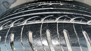 Used 2014 Hyundai Grand i10 Magna 1.2 Kappa VTVT Petrol Manual tyres LEFT FRONT TYRE TREAD VIEW