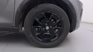 Used 2022 Maruti Suzuki Ignis Zeta MT Petrol Petrol Manual tyres RIGHT FRONT TYRE RIM VIEW