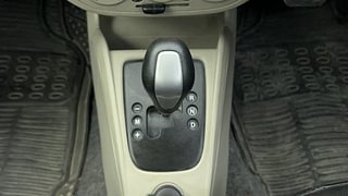 Used 2019 Maruti Suzuki Alto K10 [2014-2019] VXI AMT Petrol Automatic interior GEAR  KNOB VIEW