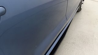 Used 2017 Volkswagen Polo Comfortline 1.2L (P) Petrol Manual dents MINOR SCRATCH