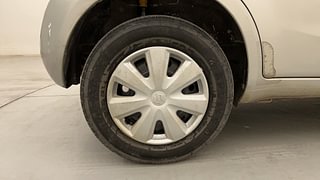 Used 2012 Maruti Suzuki Ritz [2009-2012] VXI Petrol Manual tyres RIGHT REAR TYRE RIM VIEW