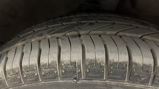 Used 2014 Maruti Suzuki Celerio VXI AMT Petrol Automatic tyres RIGHT FRONT TYRE TREAD VIEW