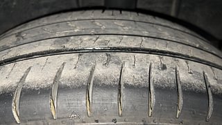 Used 2021 Renault Kiger RXZ 1.0 Turbo MT Petrol Manual tyres LEFT REAR TYRE TREAD VIEW