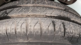Used 2015 Datsun GO [2014-2019] T Petrol Manual tyres LEFT REAR TYRE TREAD VIEW