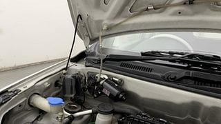 Used 2016 Maruti Suzuki Alto 800 LXi Petrol Manual engine ENGINE RIGHT SIDE HINGE & APRON VIEW