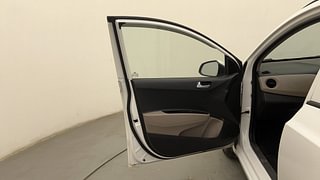 Used 2018 Hyundai Grand i10 [2017-2020] Sportz 1.2 Kappa VTVT CNG (Outside Fitted) Petrol+cng Manual interior LEFT FRONT DOOR OPEN VIEW