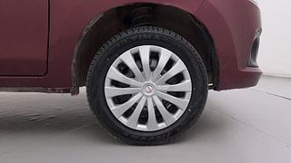 Used 2016 Maruti Suzuki Alto K10 [2014-2019] VXI AMT Petrol Automatic tyres RIGHT FRONT TYRE RIM VIEW