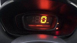 Used 2016 Renault Kwid [2015-2019] RXT Petrol Manual interior CLUSTERMETER VIEW
