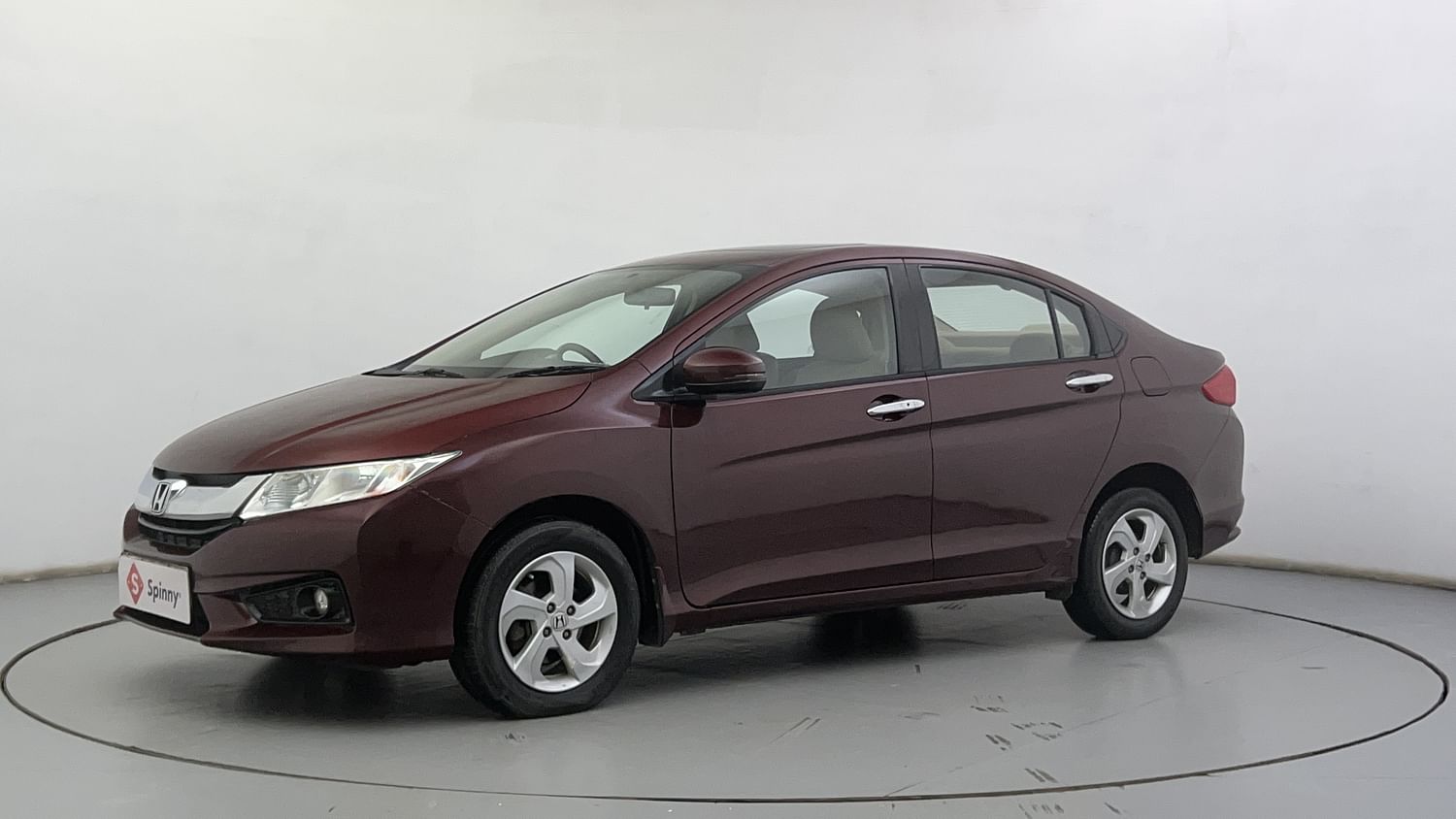 LEFT FRONT CORNER VIEW