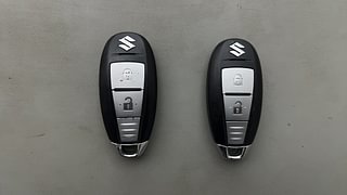 Used 2016 Maruti Suzuki S-Cross [2015-2017] Zeta 1.3 Diesel Manual extra CAR KEY VIEW
