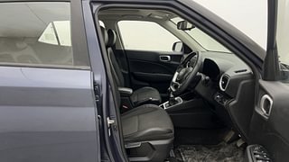 Used 2021 Hyundai Venue [2019-2022] SX 1.0 (O) Turbo iMT Petrol Manual interior RIGHT SIDE FRONT DOOR CABIN VIEW