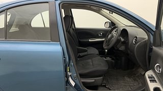 Used 2017 Nissan Micra [2013-2020] XV CVT Petrol Automatic interior RIGHT SIDE FRONT DOOR CABIN VIEW