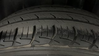 Used 2017 Maruti Suzuki Ciaz [2014-2017] VDi+ SHVS Diesel Manual tyres LEFT REAR TYRE TREAD VIEW