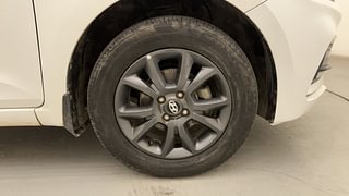 Used 2020 Hyundai Elite i20 [2018-2020] Sportz Plus 1.2 Petrol Manual tyres RIGHT FRONT TYRE RIM VIEW