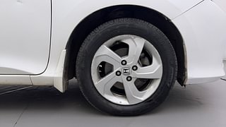 Used 2015 Honda City [2014-2017] VX (O) MT Petrol Manual tyres RIGHT FRONT TYRE RIM VIEW