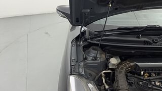 Used 2018 Maruti Suzuki Baleno [2015-2019] Alpha AT Petrol Petrol Automatic engine ENGINE RIGHT SIDE HINGE & APRON VIEW