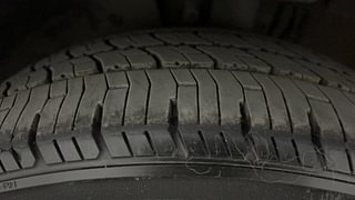 Used 2017 Volkswagen Ameo [2016-2017] Comfortline 1.5L AT (D) Diesel Automatic tyres LEFT FRONT TYRE TREAD VIEW