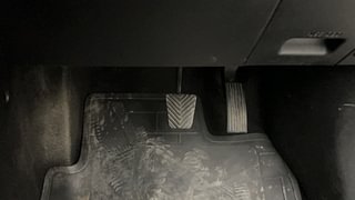 Used 2021 Hyundai Venue [2019-2022] SX 1.0 (O) Turbo iMT Petrol Manual interior PEDALS VIEW