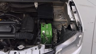 Used 2020 Renault Kwid [2015-2019] 1.0 RXT AMT Opt Petrol Automatic engine ENGINE LEFT SIDE VIEW