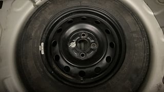 Used 2012 Maruti Suzuki Ritz [2009-2012] VXI Petrol Manual tyres SPARE TYRE VIEW