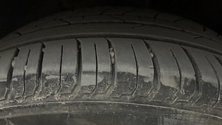 Used 2022 Hyundai New i20 Asta (O) 1.2 MT Petrol Manual tyres LEFT FRONT TYRE TREAD VIEW