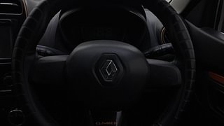 Used 2017 Renault Kwid [2015-2019] 1.0 RXT AMT Petrol Automatic top_features Integrated (in-dash) music system