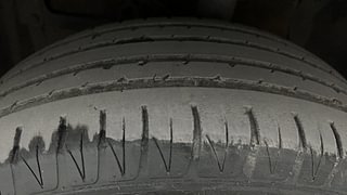 Used 2021 Maruti Suzuki Vitara Brezza [2020-2022] ZXI Petrol Manual tyres LEFT FRONT TYRE TREAD VIEW