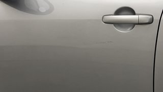 Used 2015 Maruti Suzuki Swift [2011-2017] VXi Petrol Manual dents MINOR SCRATCH