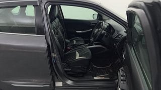 Used 2018 Maruti Suzuki Baleno [2015-2019] Alpha AT Petrol Petrol Automatic interior RIGHT SIDE FRONT DOOR CABIN VIEW