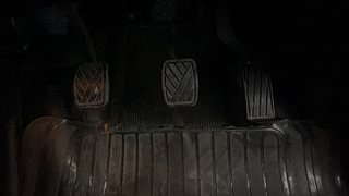 Used 2022 maruti-suzuki Vitara Brezza VXi Petrol Manual interior PEDALS VIEW